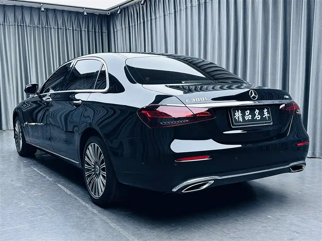 E CLASS