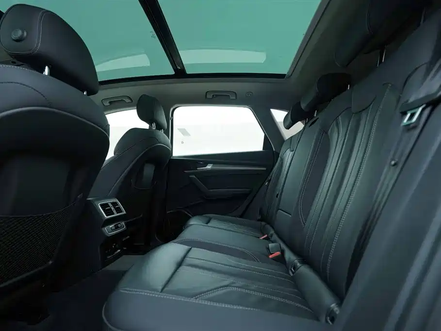 Audi Q5L 2022 45T Luxury Dynamic фото 20
