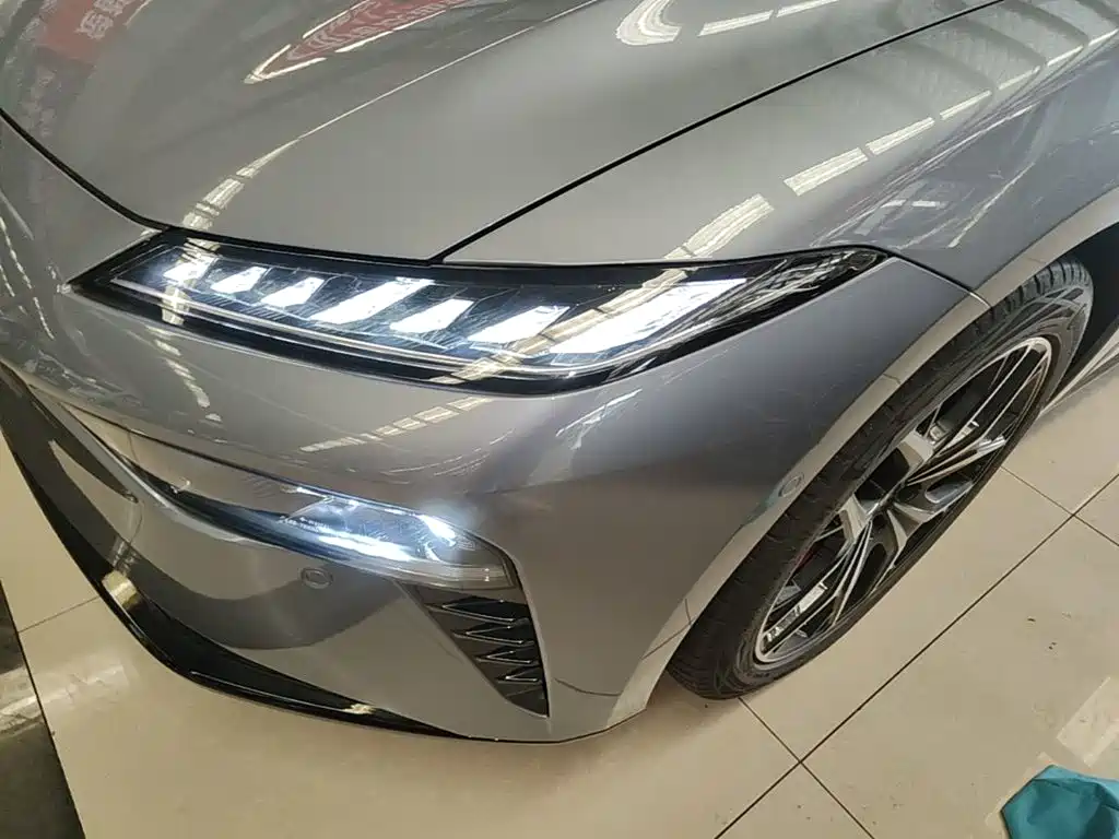 Фото 24 - Dongfeng Yipai eπ007