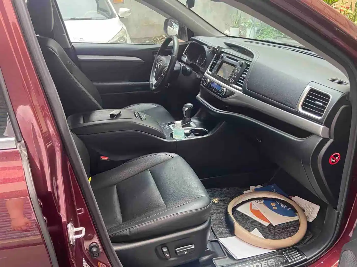 Toyota Highlander 2018 2.0T 4WD Luxury 7-seater (China V) фото 8