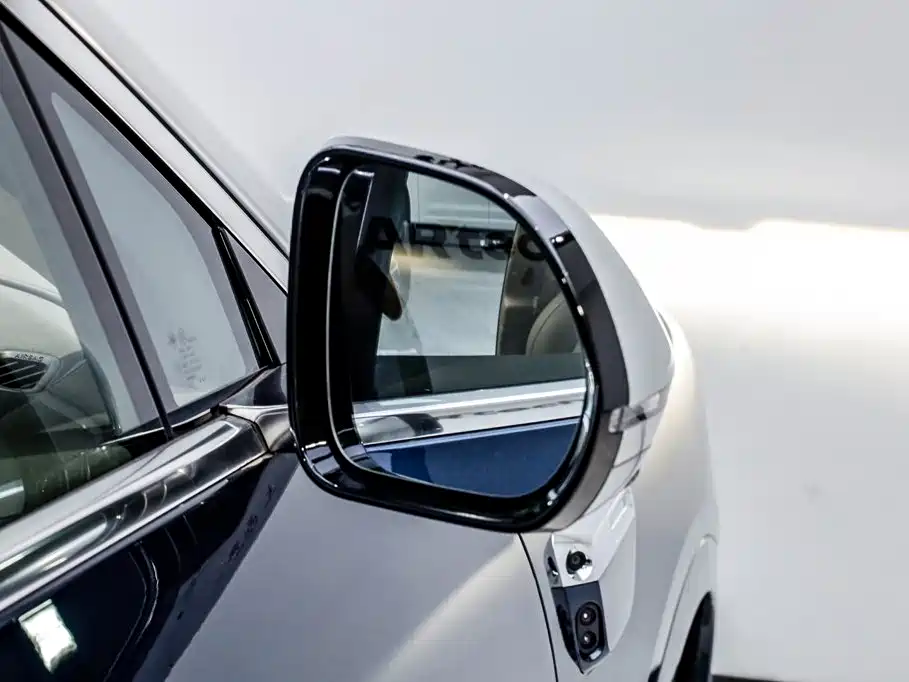 Aito M9 2026 2025 Extended Range Ultra 52kWh 6-Seater