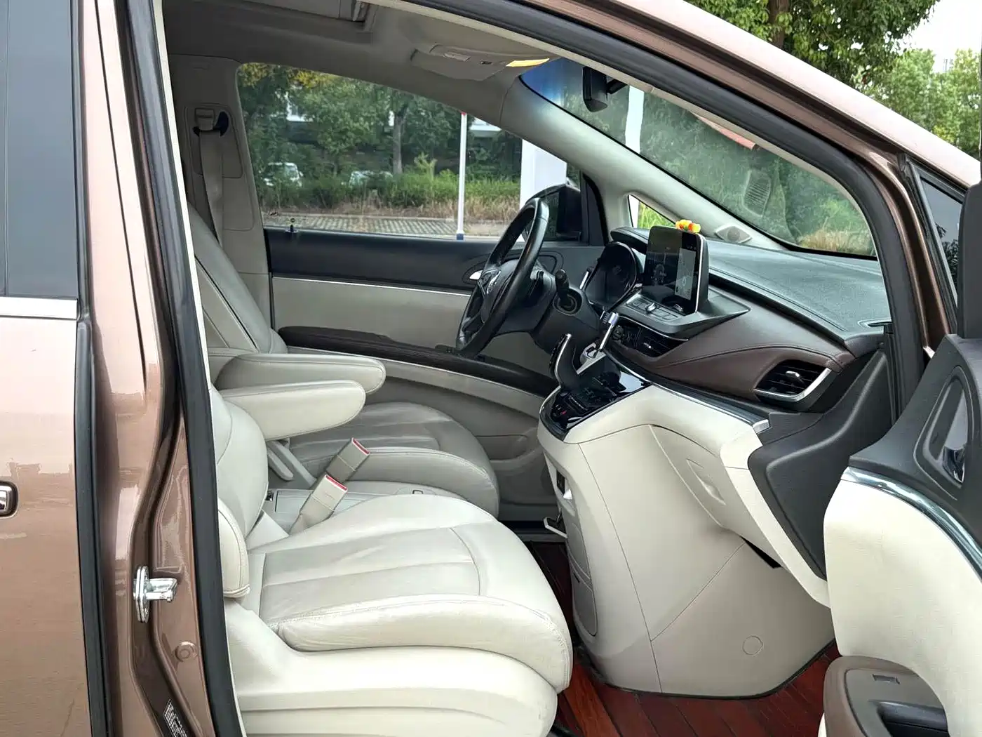 Buick GL8 2020 Model Land Business Class 652T Comfort фото 5