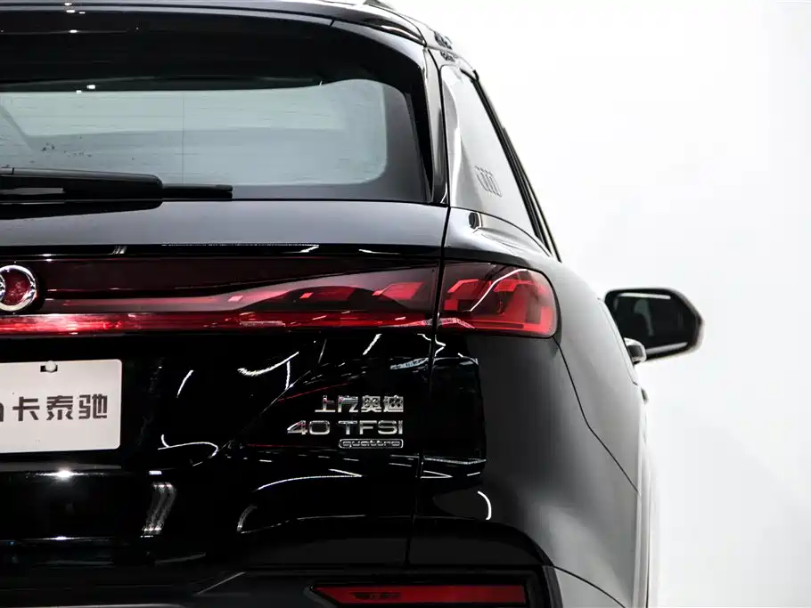 Audi Q6 2024 40 TFSI quattro Cloud View Yulin Package 7-seater фото 5