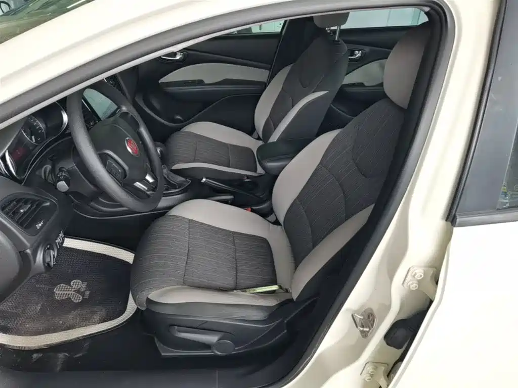 Fiat Viaggio 2015 2015 1.4T Auto Delight Edition