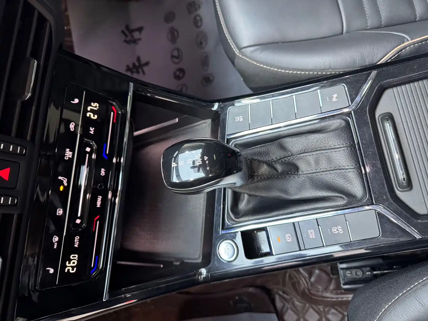 Volkswagen Passat 2021 Model 280TSI Elite Edition фото 13