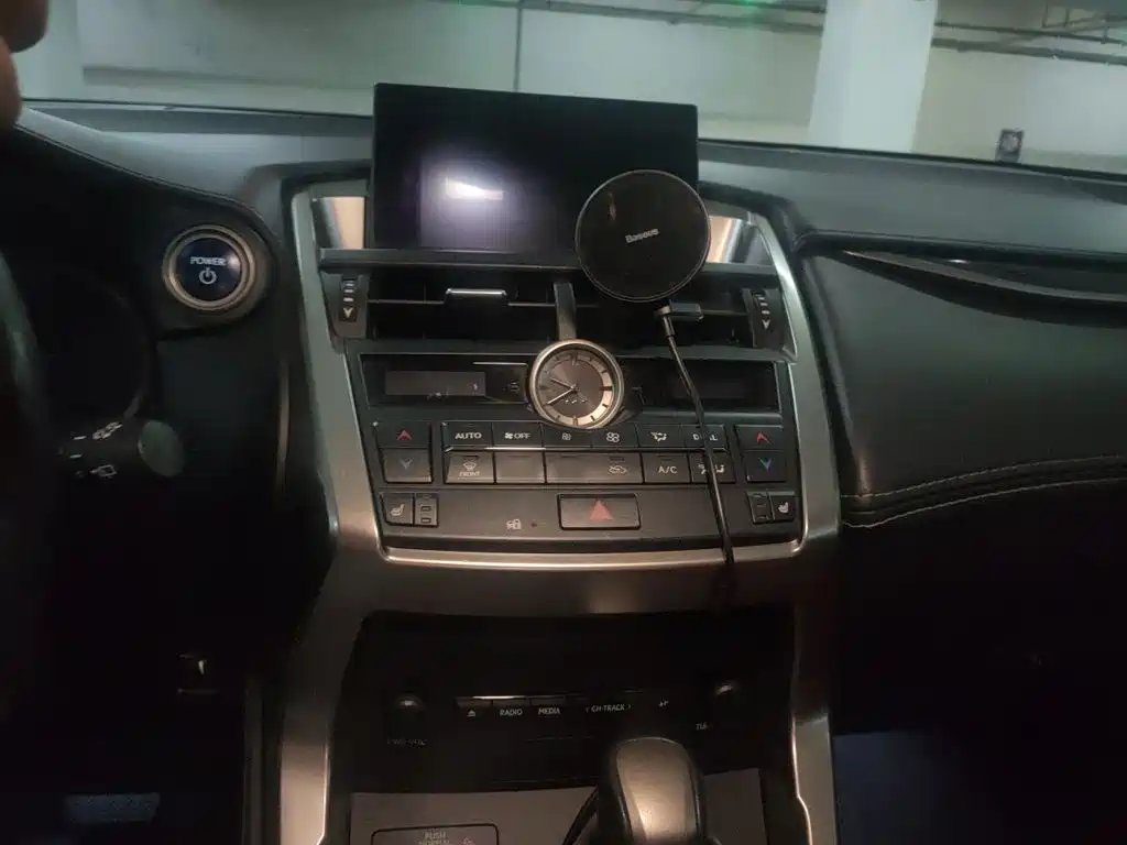 Lexus NX 2015 2015 300h AWD F SPORT
