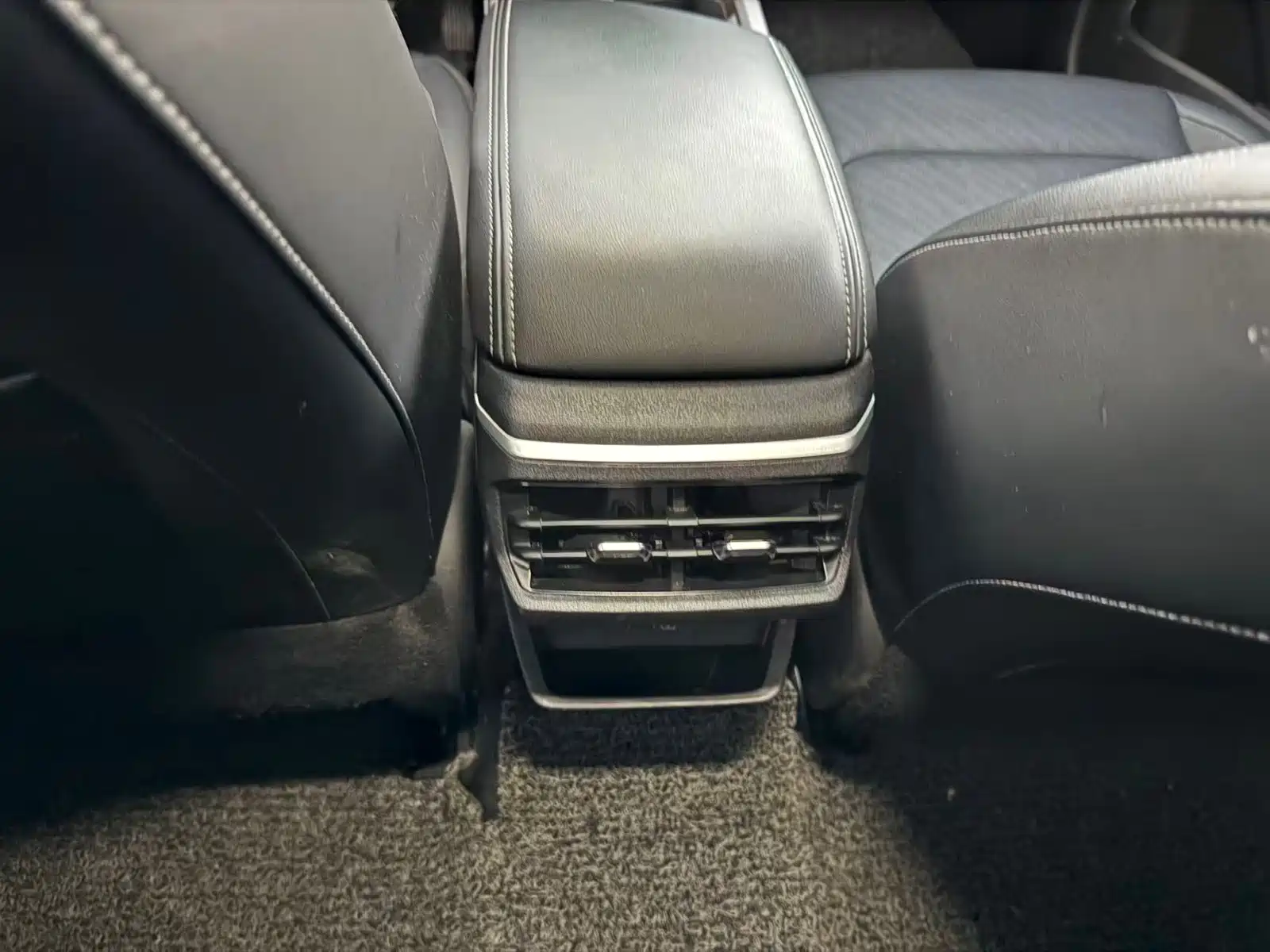 Photo 10 - Geely Emgrand