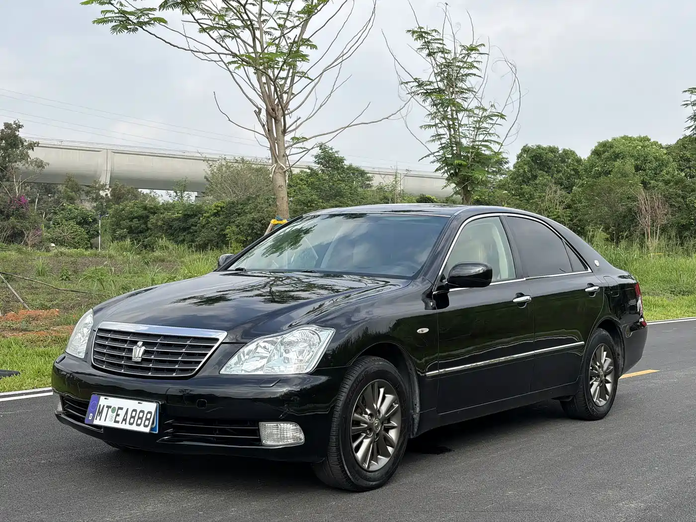 Toyota Crown 2009 2.5L Royal Special Enhanced Edition