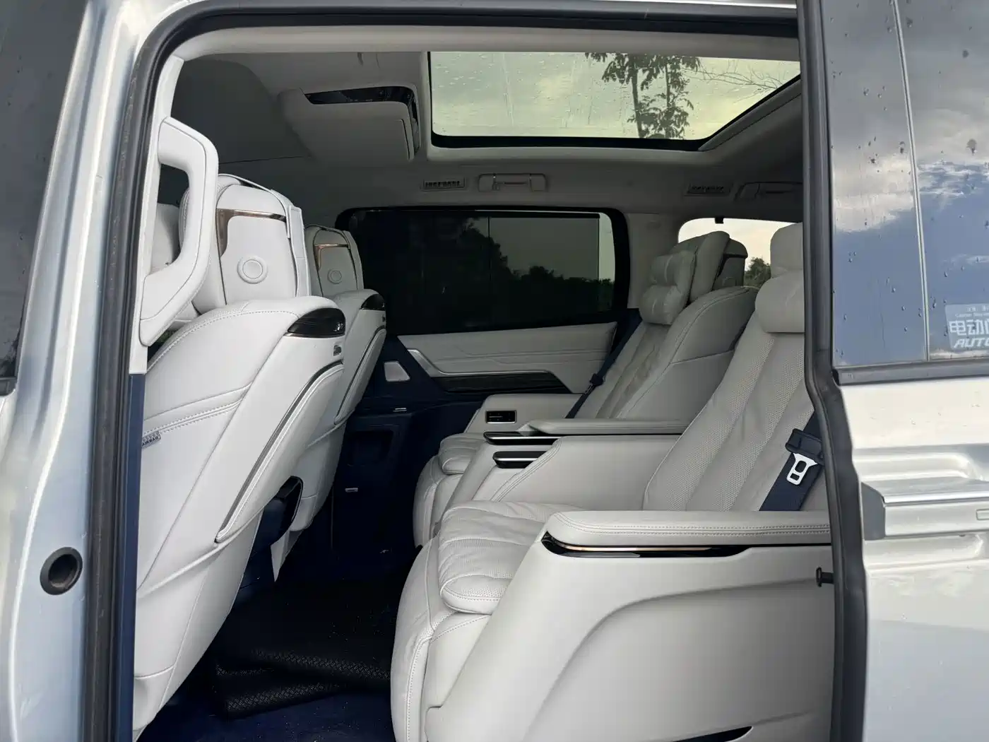 Buick Century 2025 2025 2.0T 7-Seater World Edition