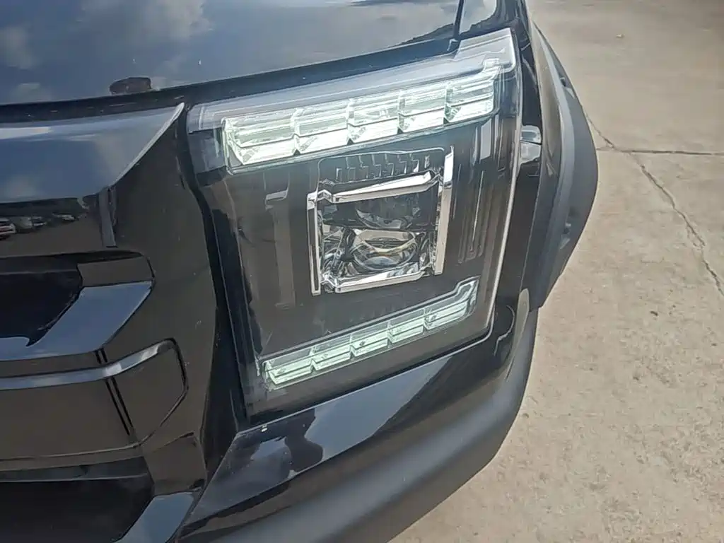 Jiangling Dadao 2024 2024 Explorer 2.3T Diesel Automatic 4WD Unlimited Edition
