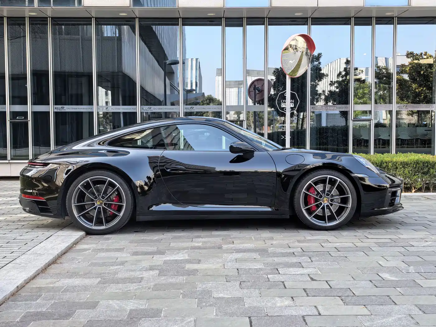 Porsche 911 2019 Carrera 4S 3.0T фото 5