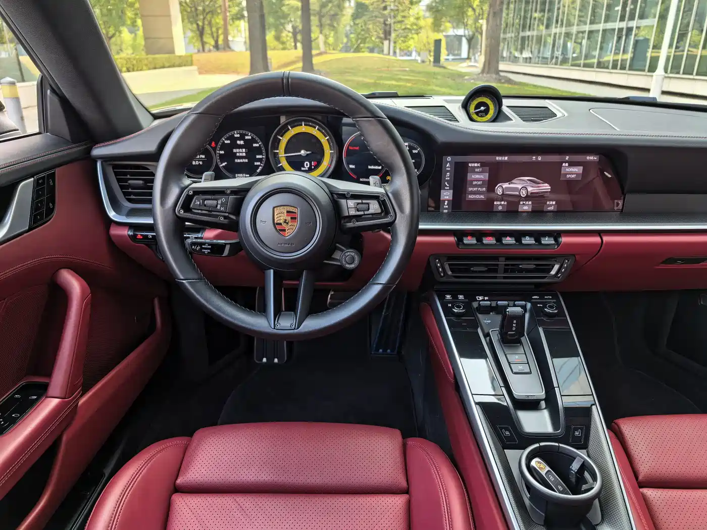 Porsche 911 2019 Carrera 4S 3.0T фото 34
