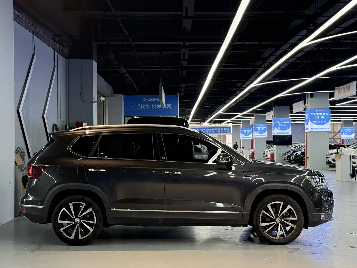 Volkswagen Tharu 2019 Model 280TSI 2WD Flagship Edition China VI фото 4