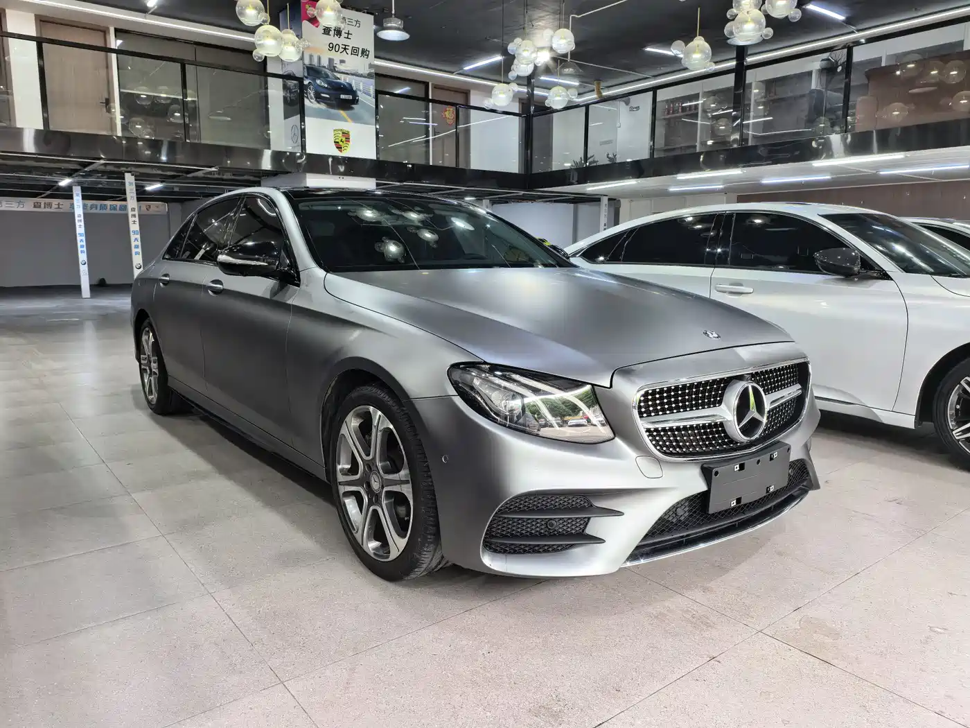 Mercedes-Benz E-Class 2016 E 300 L Sport Fashion Type фото 3