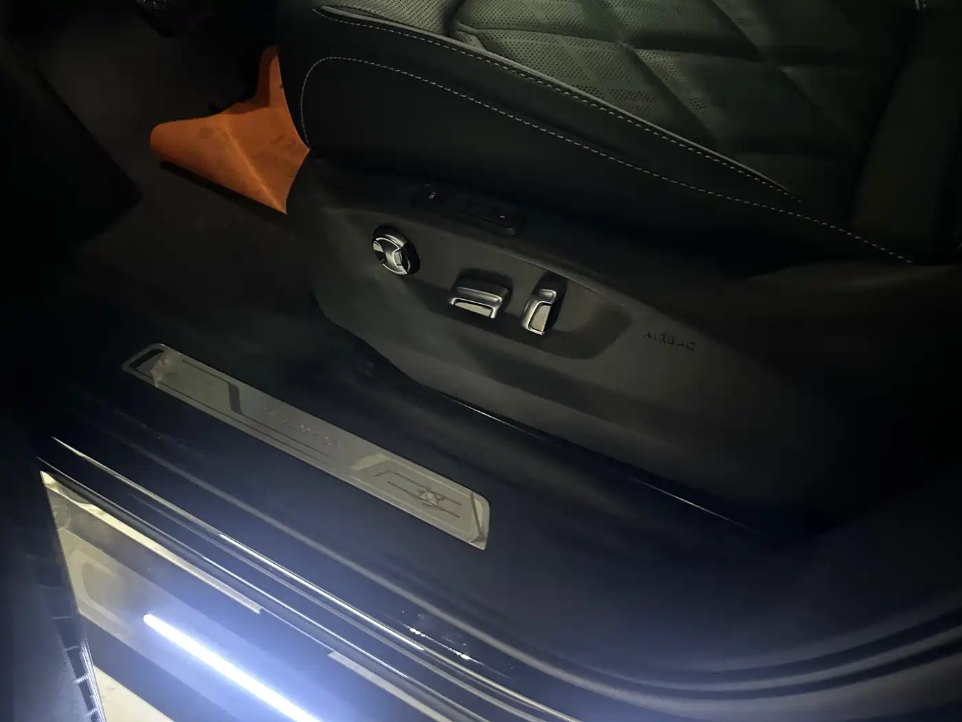 Volkswagen Teramont 2023 380TSI AWD Premium Flagship Edition фото 15