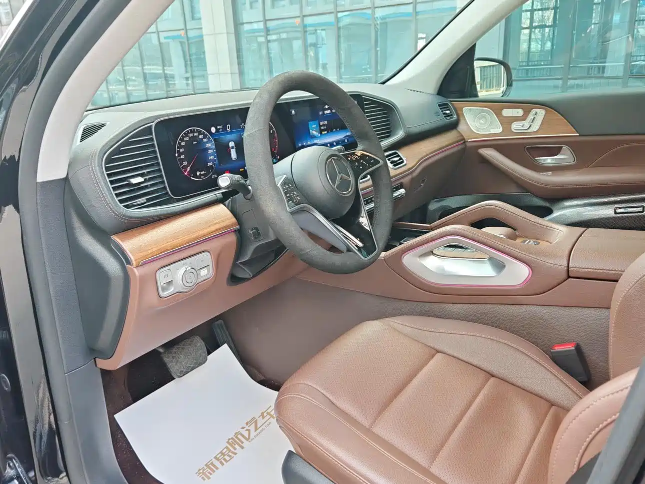 Mercedes-Benz GLE 2024 GLE 450 4MATIC Fashion фото 8