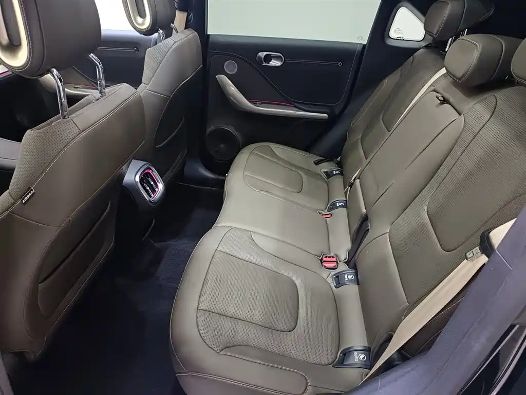 smart Elf #1 2025 2026 Agile New Luxury Edition