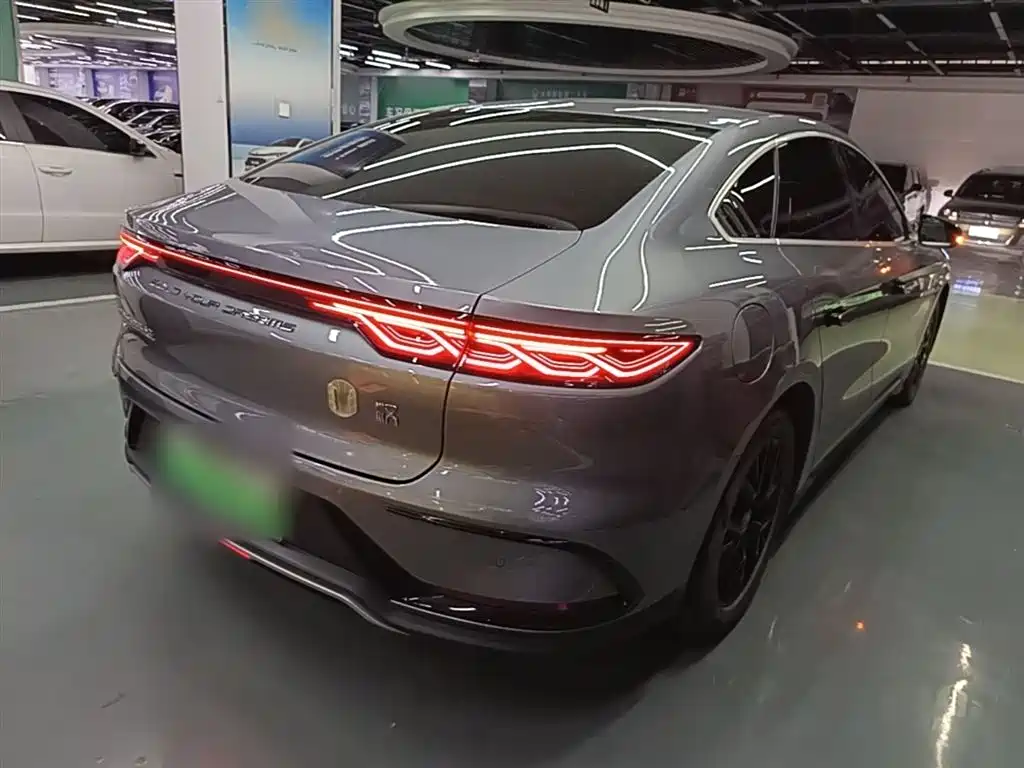 BYD Han 2024 DM-i Glory Edition 121KM Premium фото 7