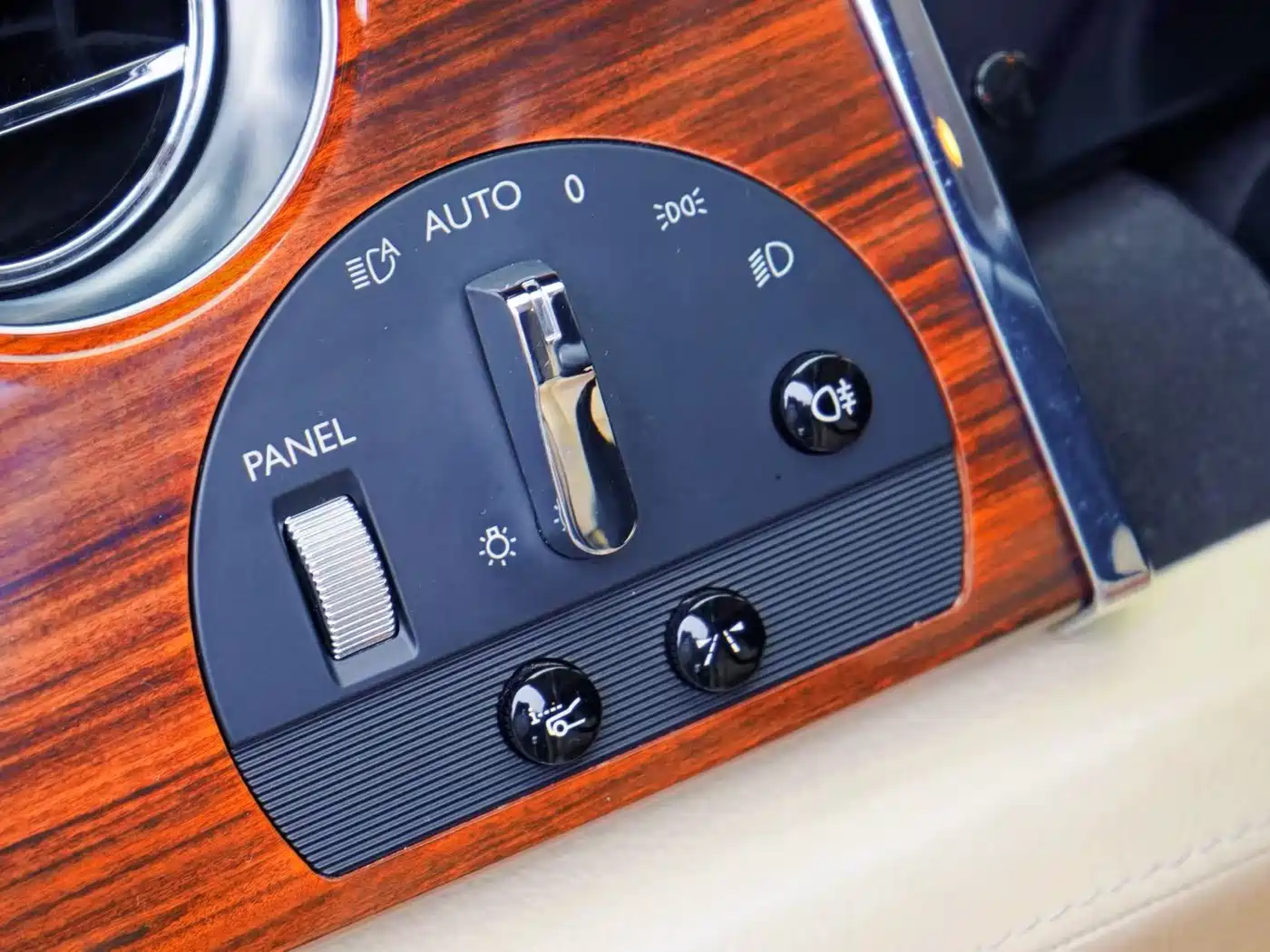 Rolls-Royce Ghost 2010 2010 Model 6.6T Standard