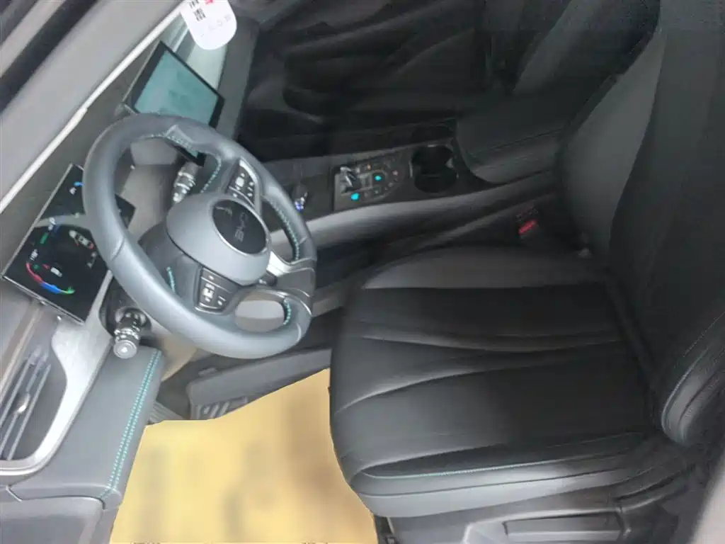 BYD Hai Bao 05 DM-i 2025 DM-i Smart Drive Edition 55KM Luxury фото 15