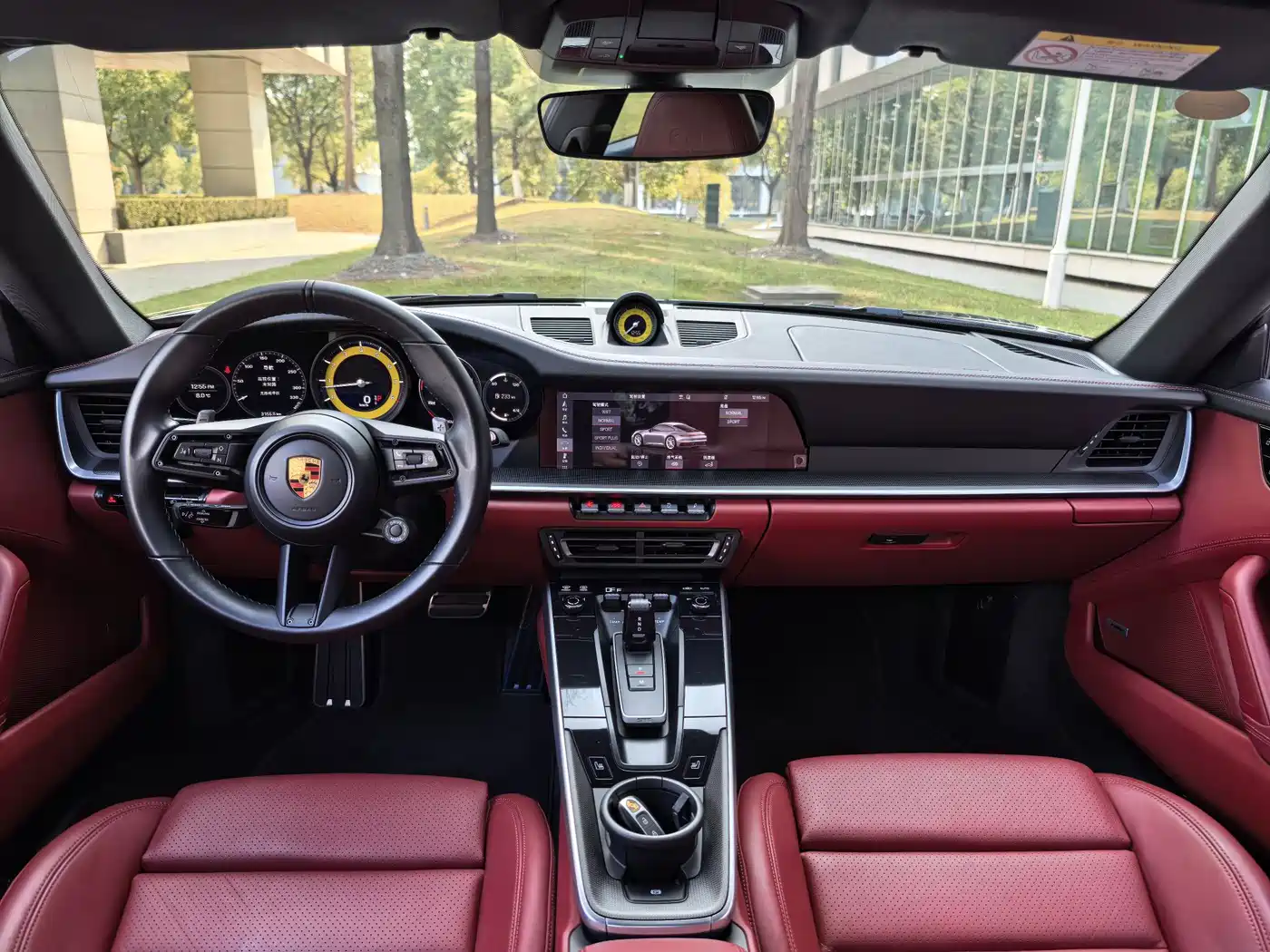 Porsche 911 2019 Carrera 4S 3.0T фото 30