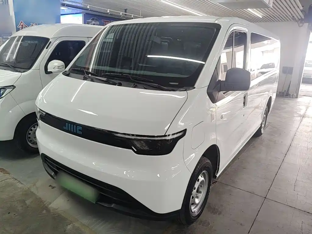 Jiangling E-Fushun 2025 2025 Clear Window Version 41.86kWh Short Wheelbase Low Roof