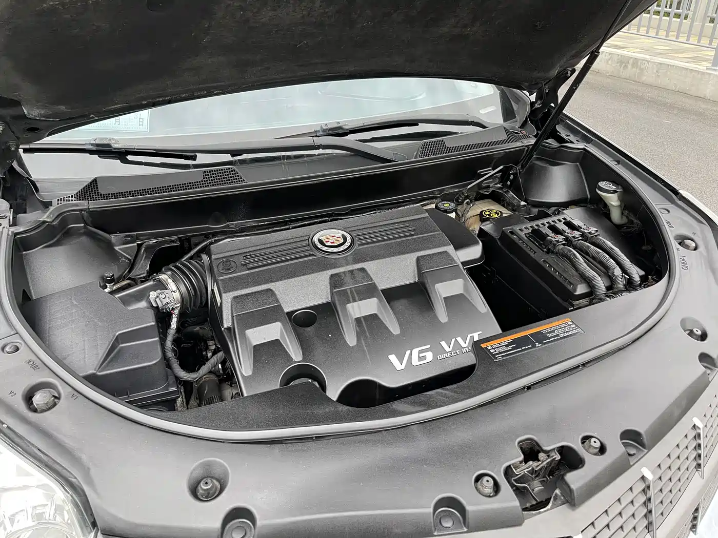 Cadillac SRX 2012 3.0L Luxury Model фото 13