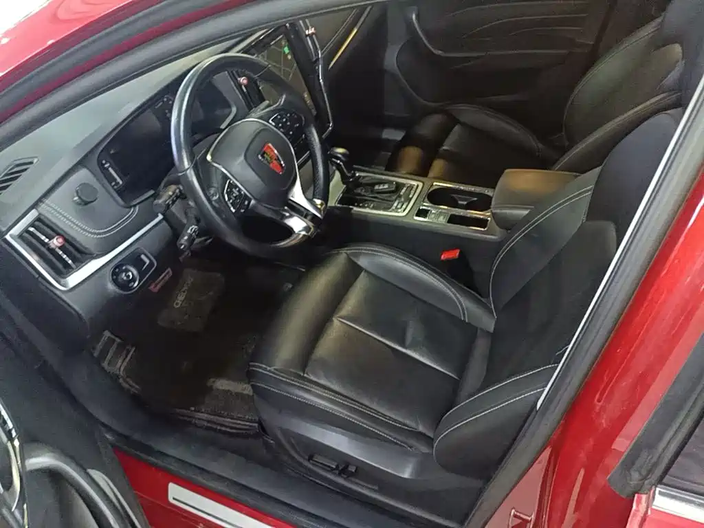 Roewe i6 2018 2017 20T Auto Internet Smart Premium Edition