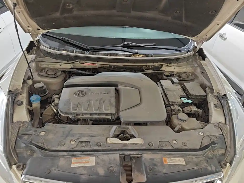 BAIC Senova X65 2015 2015 2.0T Automatic Elite