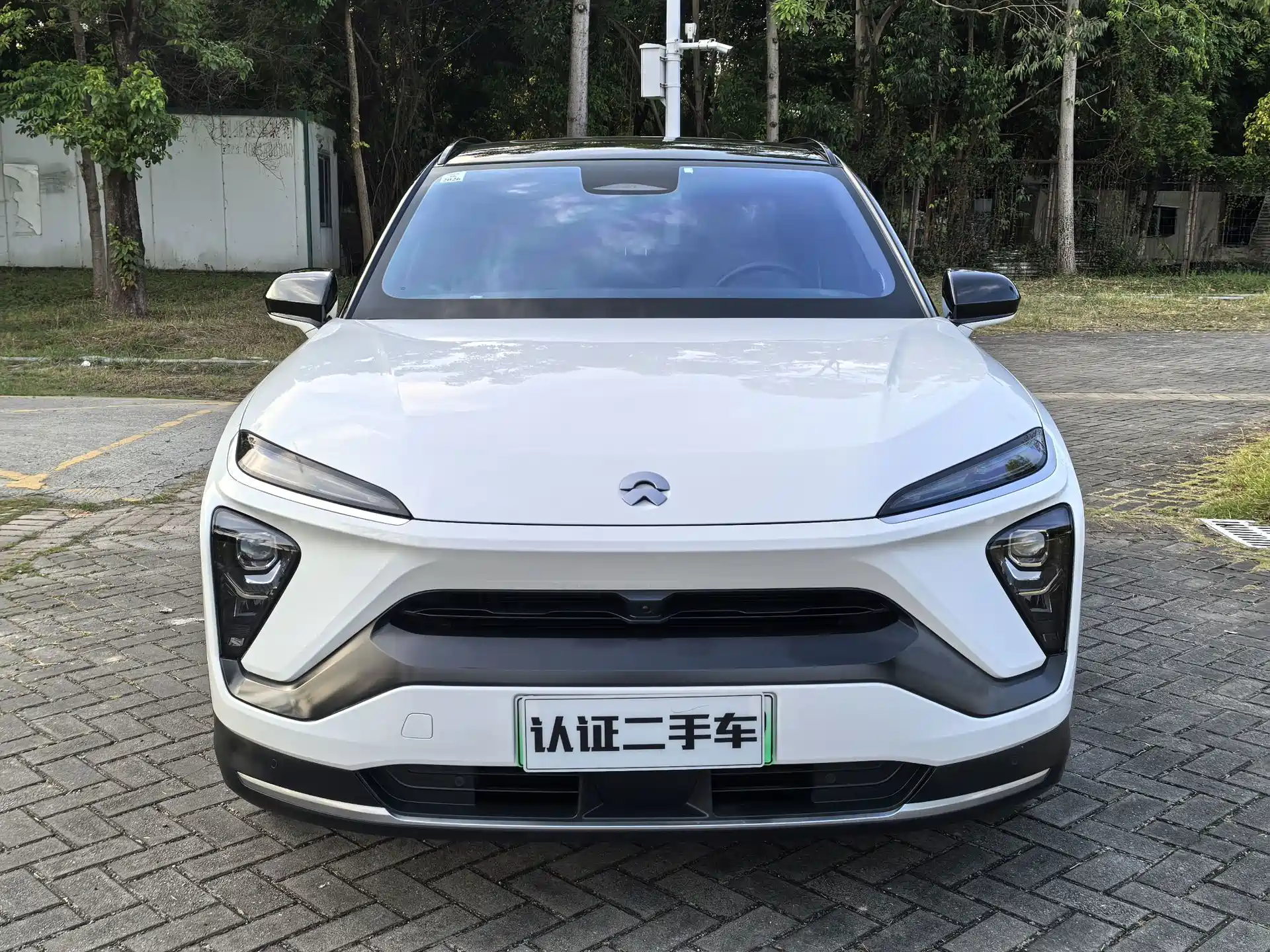 Фото 2 - NIO ES6