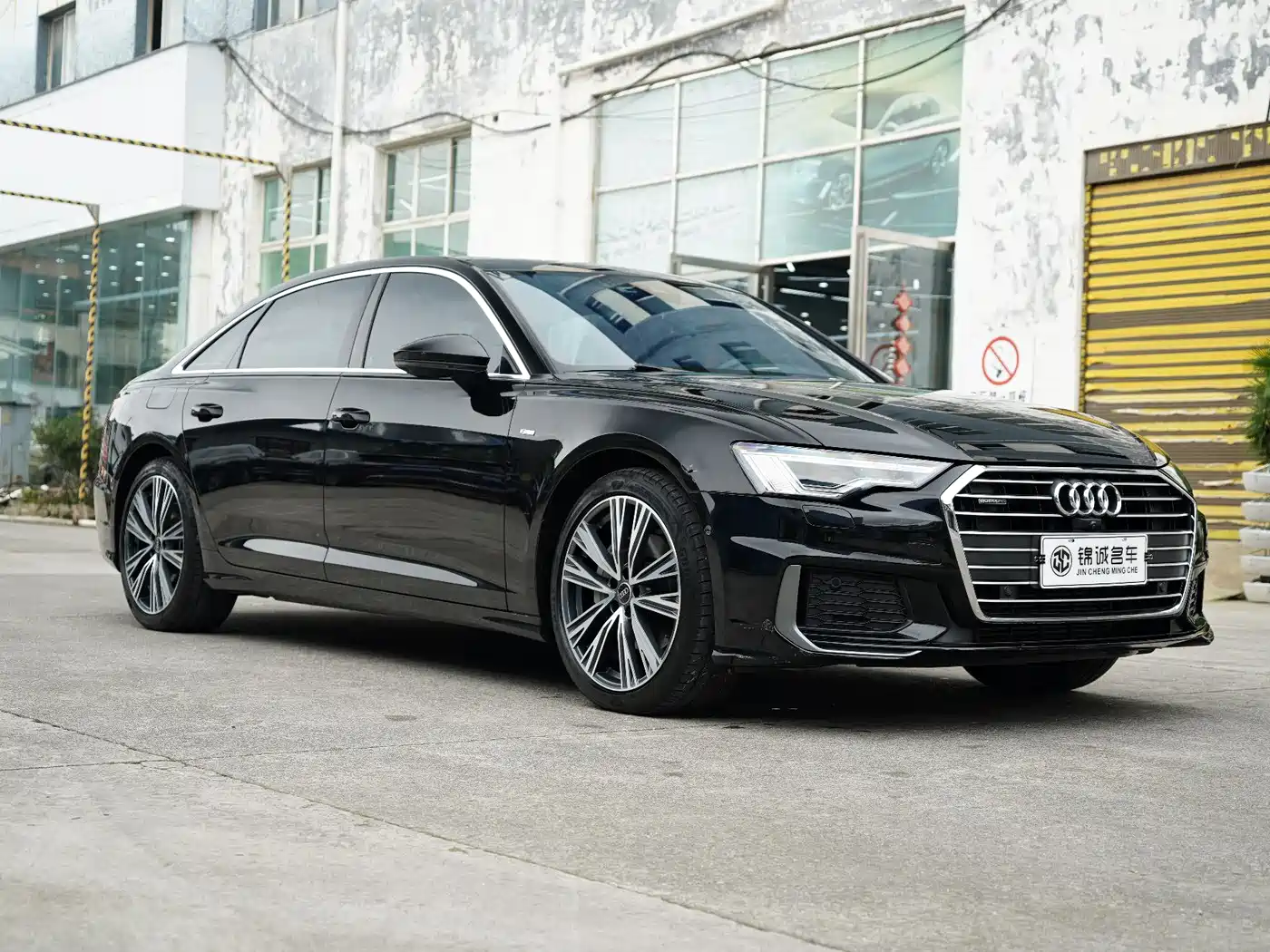Audi A6L 2022 45 TFSI Premium Dynamic фото 3