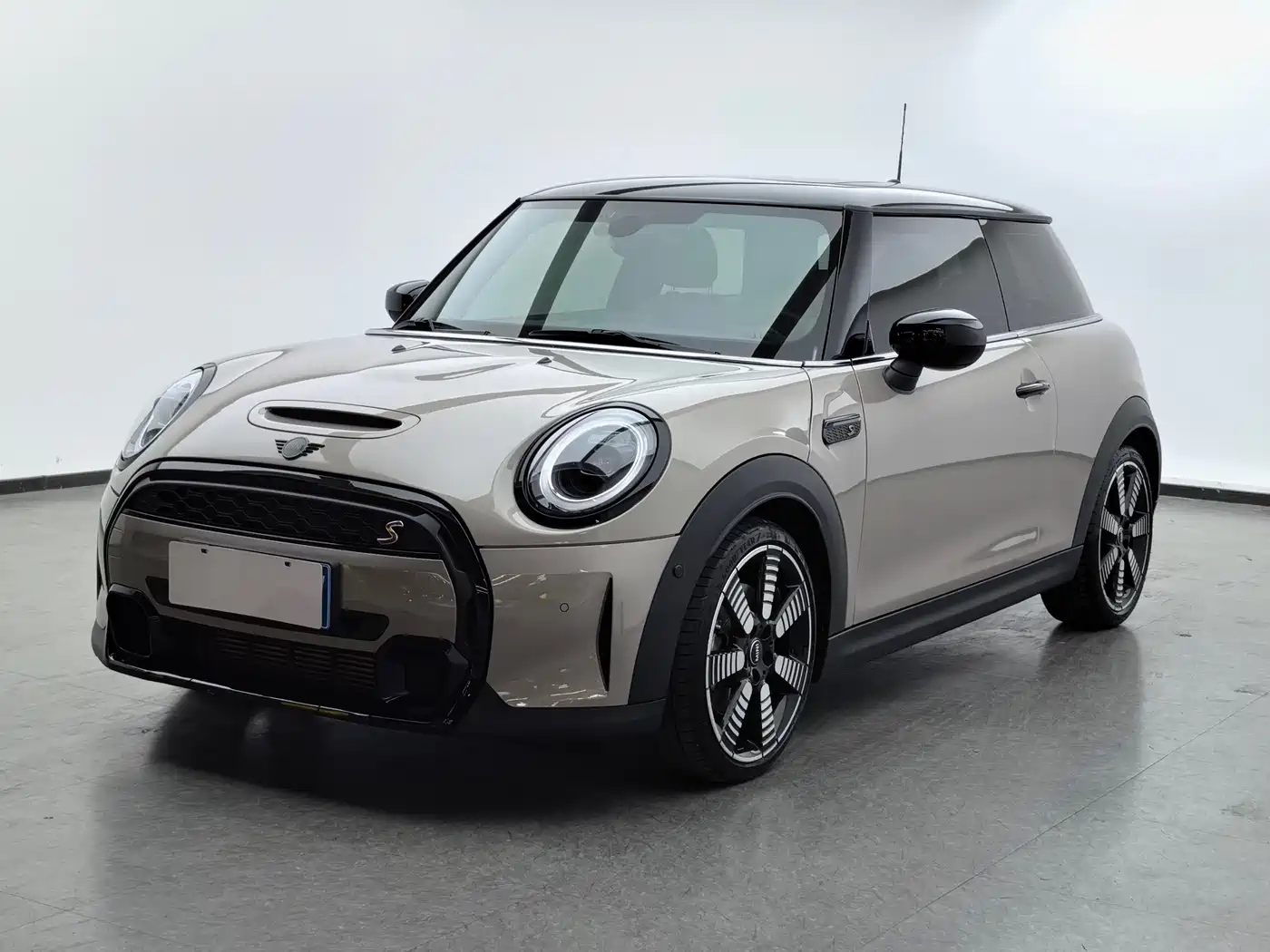 MINI MINI