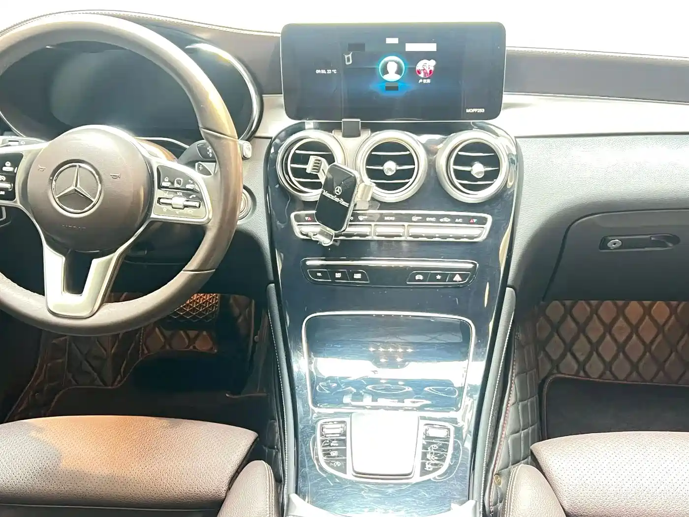 Mercedes-Benz GLC 2021 GLC 260 L 4MATIC Sporty фото 9