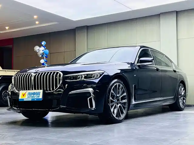 BMW 7 Series 2021