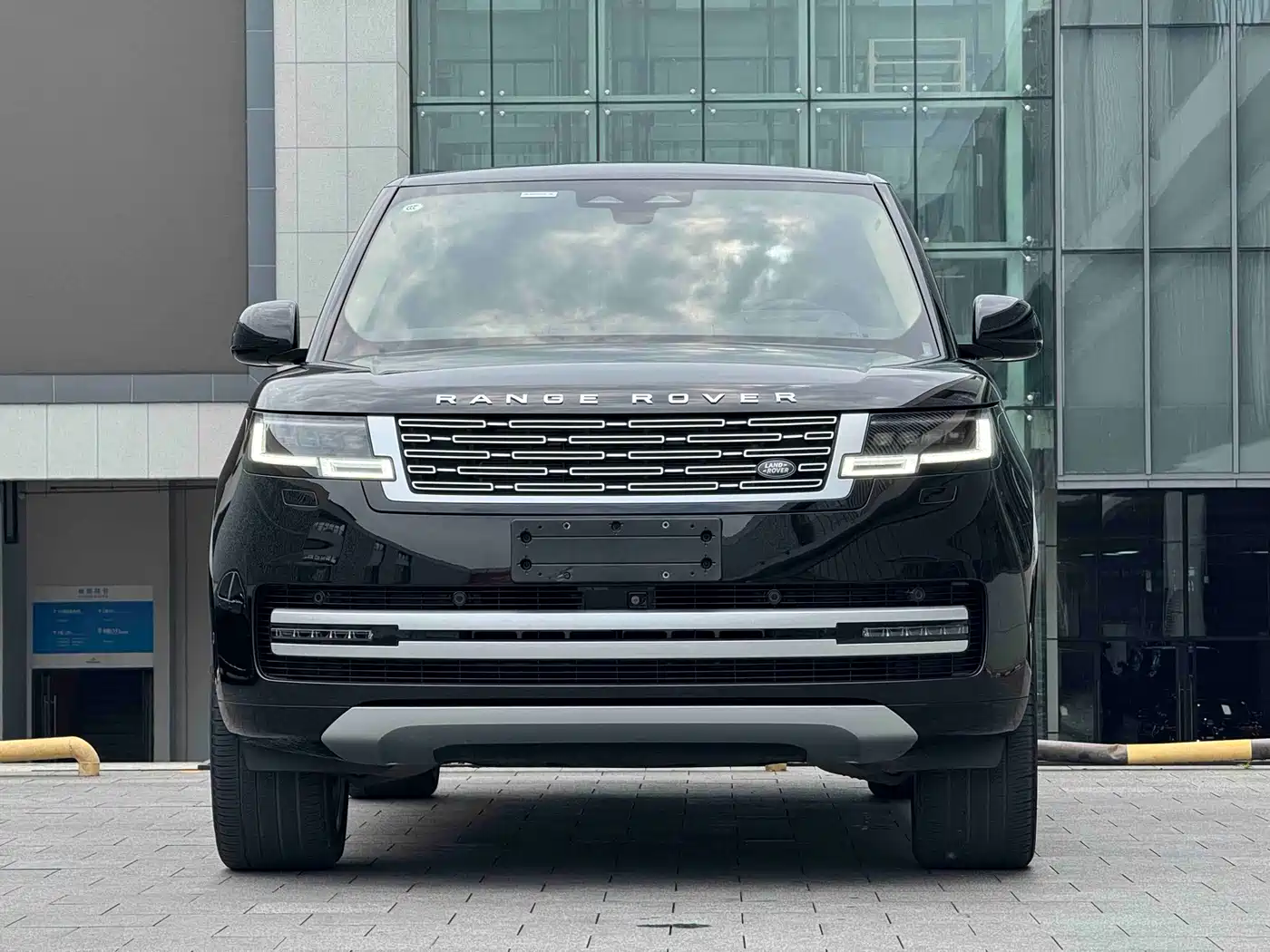 Фото 3 - Land Rover Range Rover