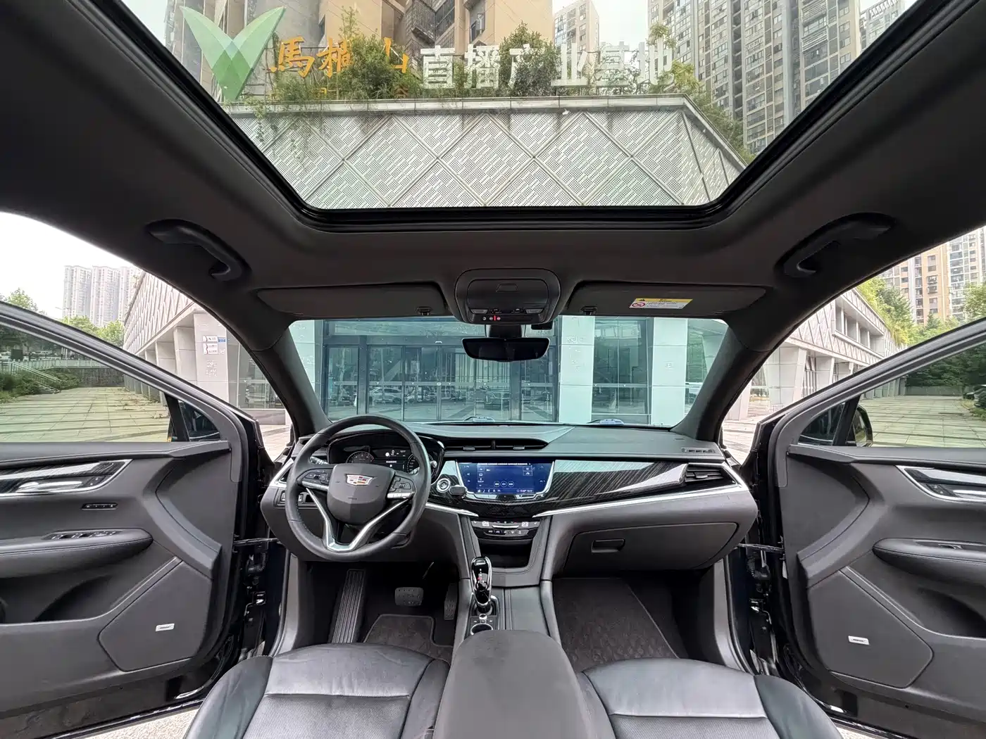 Cadillac XT6 2020 2020 28T 6-Seater 4WD Luxury Model