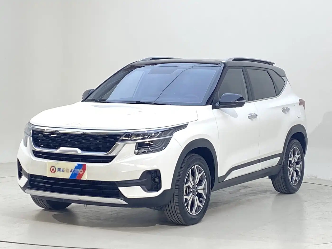 Kia KX3 Smart Run 2021 1.5L CVT Fashion Edition