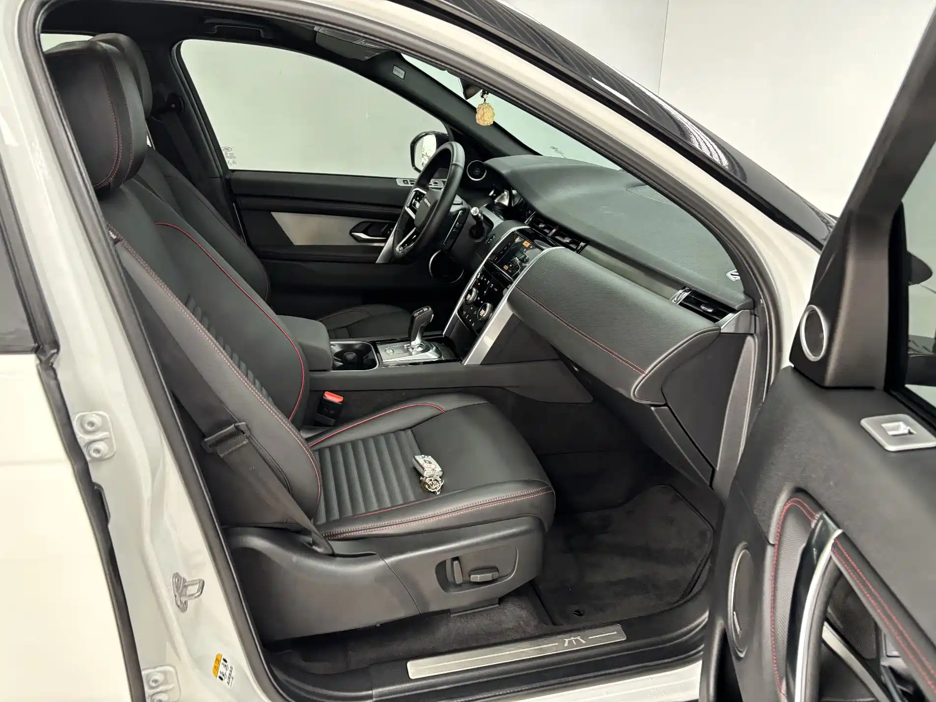 Photo 27 - Land Rover Discovery Sport
