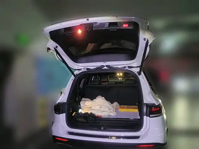 Mercedes-Benz GLB 2020 Facelift GLB 200 Style — фото 5