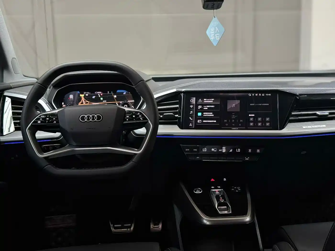 Audi Q4 e-tron 2024 2024 40 e-tron Pioneer Edition