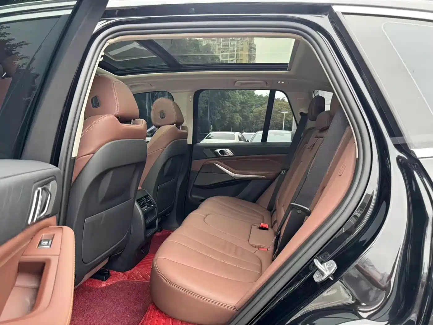 BMW X5 (Import) 2021 xDrive40i M Sport Package фото 6