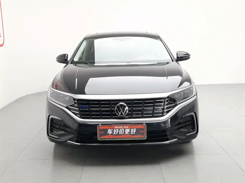 VOLKSWAGEN PASSAT NEW ENERGY