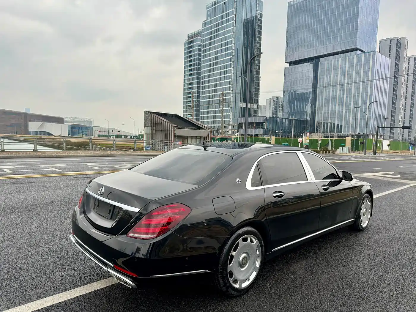 Mercedes-Benz Maybach S-Class 2016 S 400 4MATIC фото 28