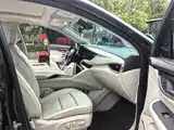 Фото 20 - Buick Enclave