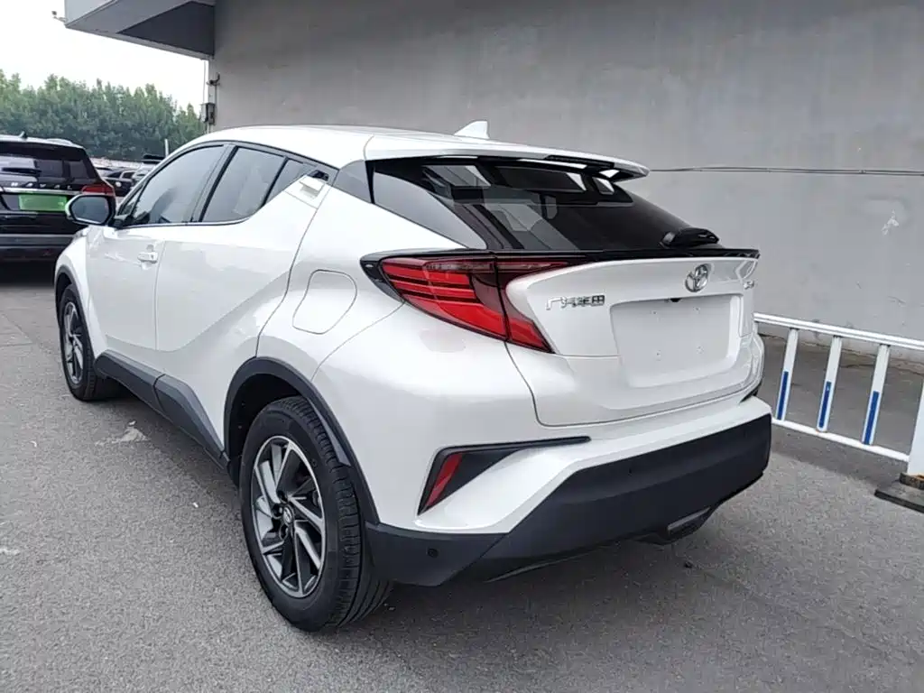 Toyota C-HR 2023 2021 2.0L Luxury Edition