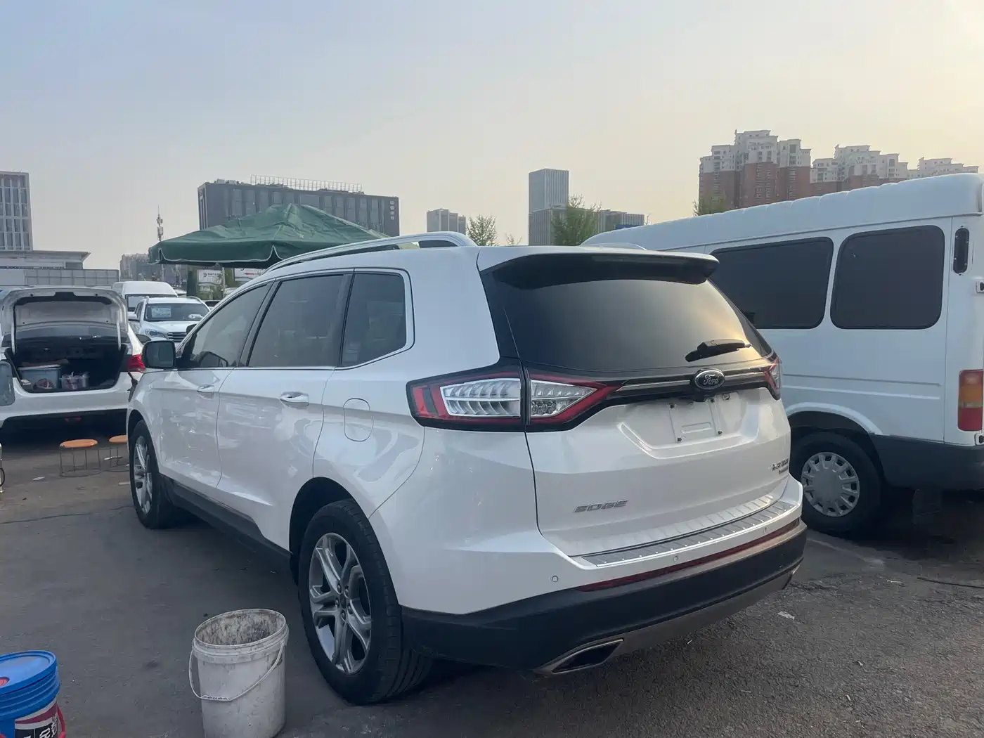 Ford Edge 2019 2018 EcoBoost 245 FWD Luxury 7-seater China V