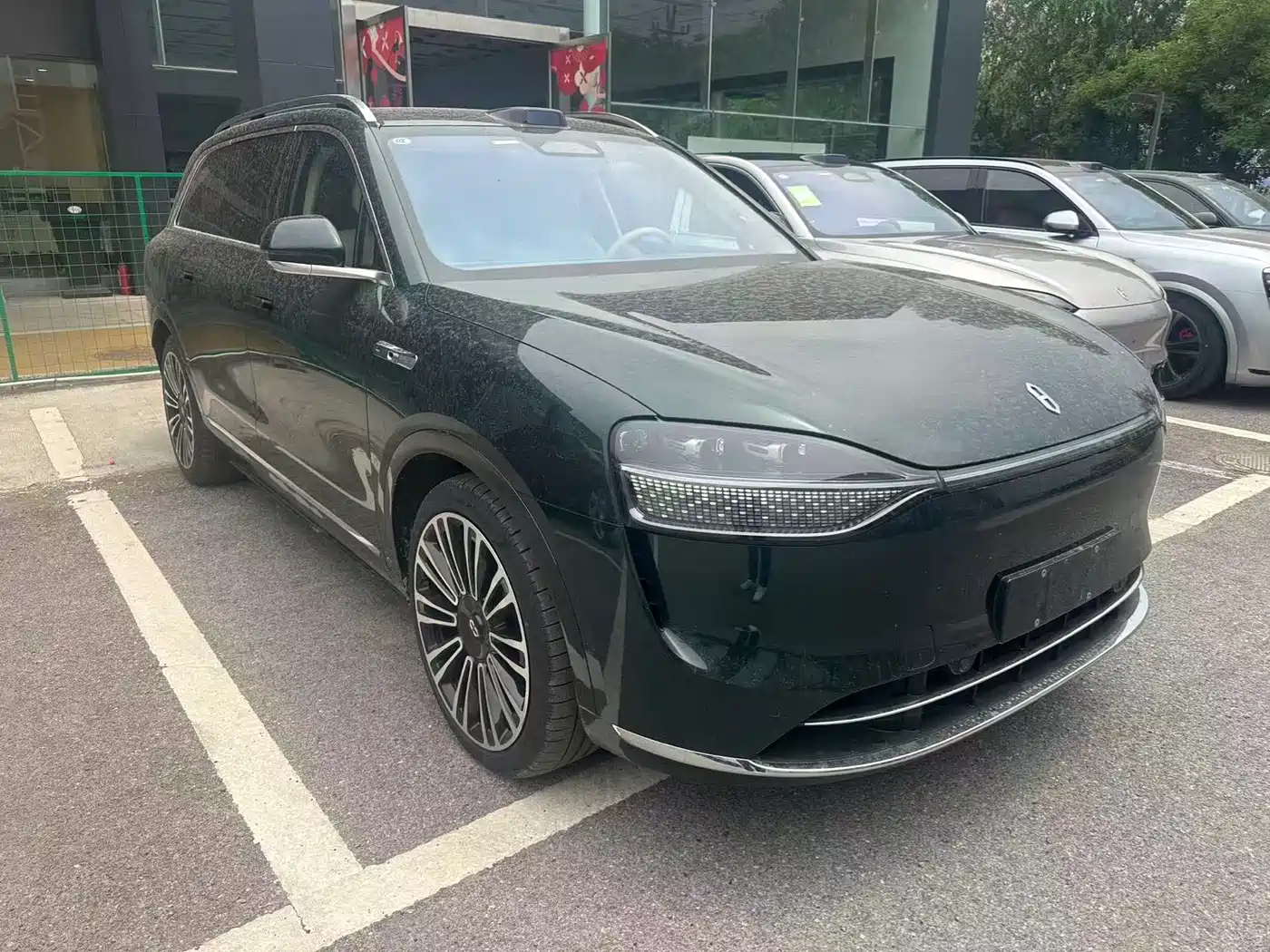 AITO Wenjie AITO M9 2024 Model Extended Range Ultra Edition 52kWh 5-Seater фото 3