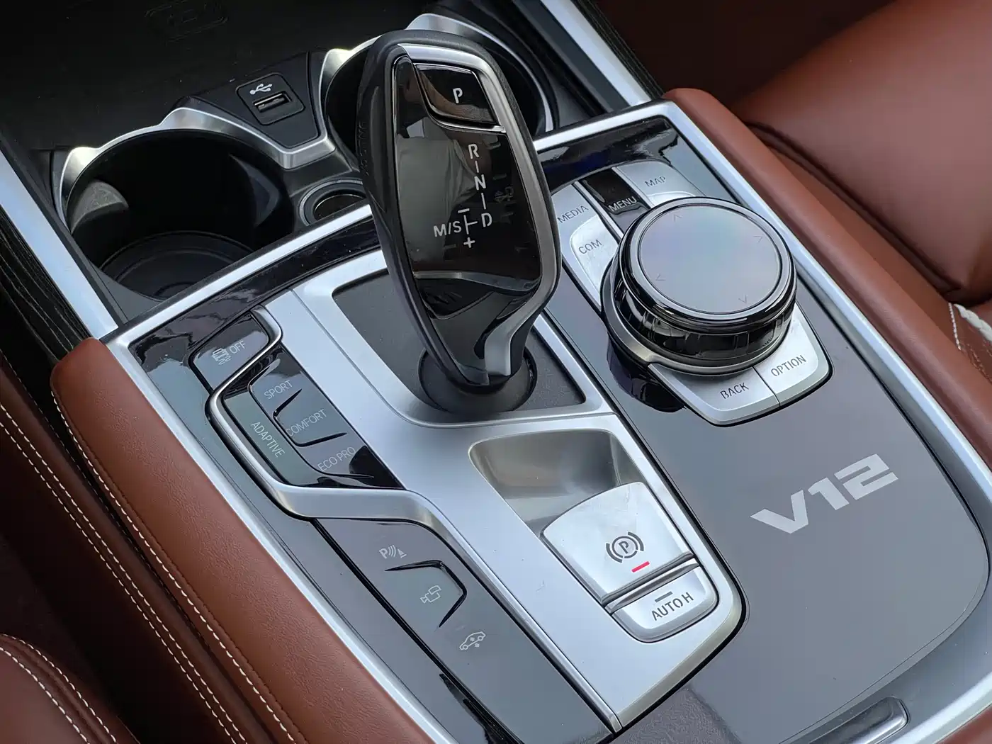 BMW 7 Series 2019 M760Li xDrive V12 Sport Package фото 26