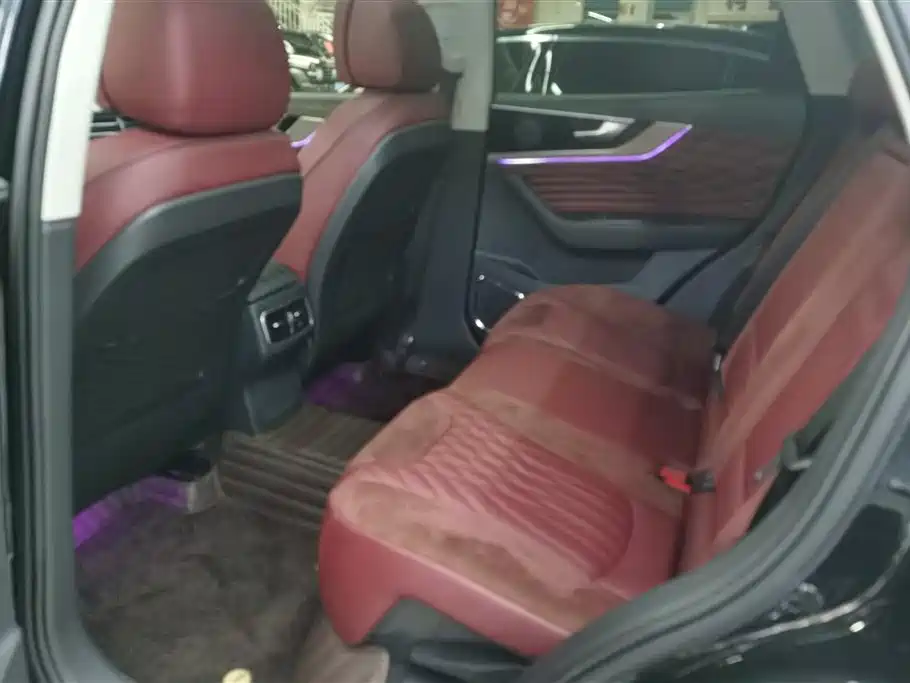 Hongqi HS5 2022 2.0T Smart Connect Flagship AWD Edition фото 11