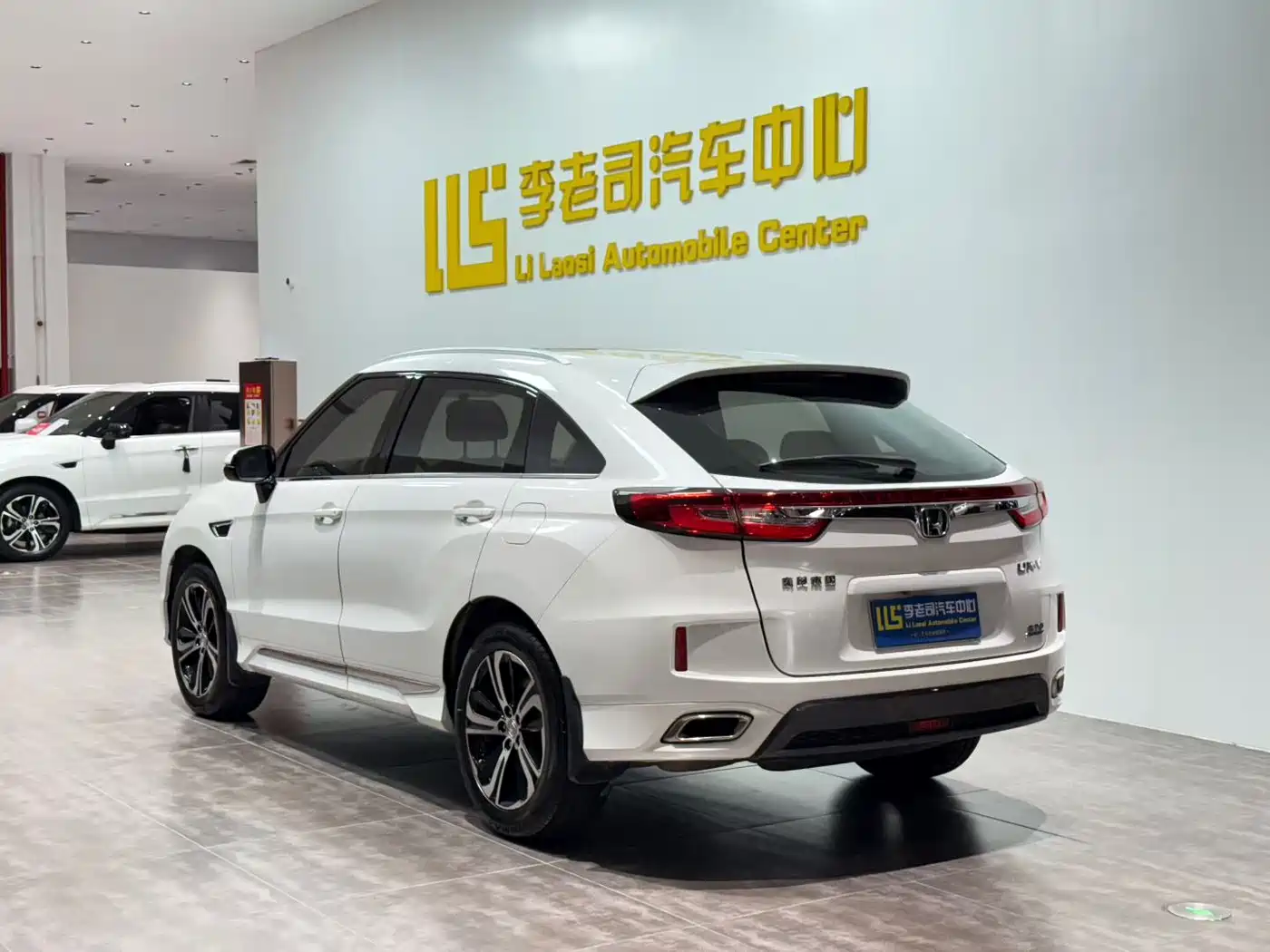 Honda UR-V 2018 2017 370TURBO 2WD Premium Edition China V